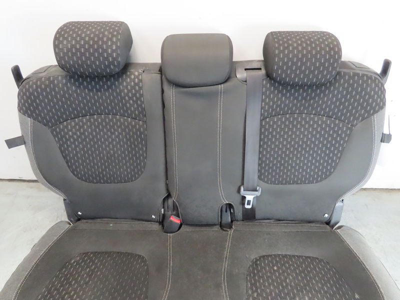 Siege ar complet Renault CAPTUR I (J5_, H5_) 1.5 dci 110 (2015) 5 portes