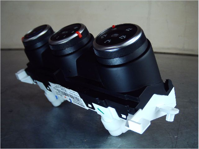 Commande de chauffage Renault CLIO V (B7_) Tce 90 (b7mt) (2020)