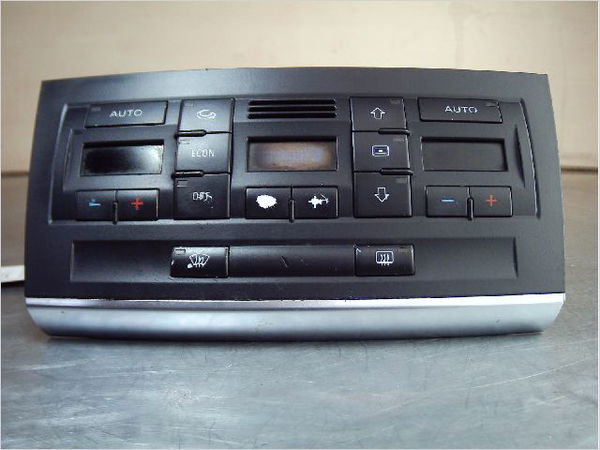 Commande de chauffage Audi A4 B7 (8EC) 1.9 tdi (2004-2008) 4 portes