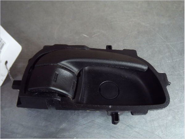 Poignee int porte avd Peugeot 108 1.0 vti (2014)