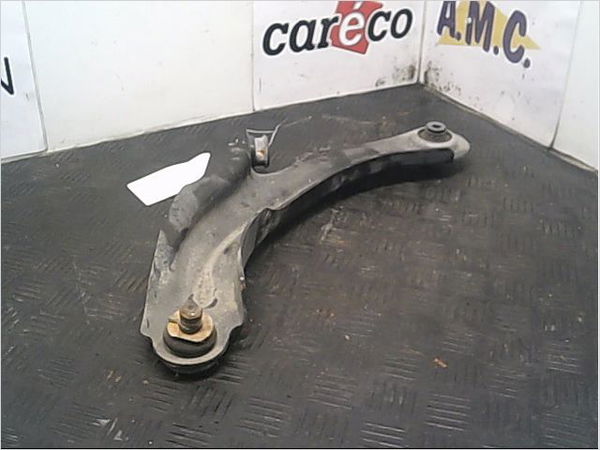 Triangle inf avg Renault CLIO IV (BH_) 0.9 tce 90 (2012) 5 portes