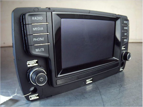Autoradio Volkswagen GOLF VII (5G1, BQ1, BE1, BE2) 1.2 tsi (2012-2017)