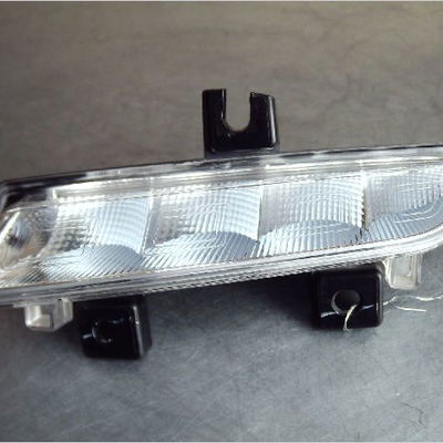 Phare antibrouillard avant gauche Renault CLIO IV (BH_) 1.5 dci 90 (2012) 5 portes