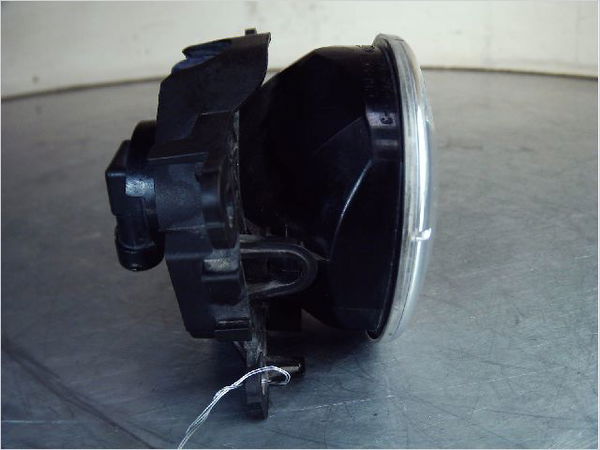 Phare longue portee avant droit Renault CLIO IV (BH_) 1.5 dci 90 (2012) 5 portes