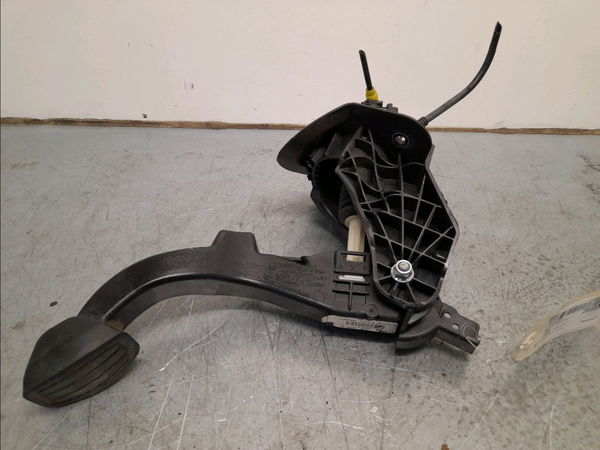 Pedale embrayage Citroën JUMPY Camionnette (V_) 1.6 bluehdi 115 (2016)