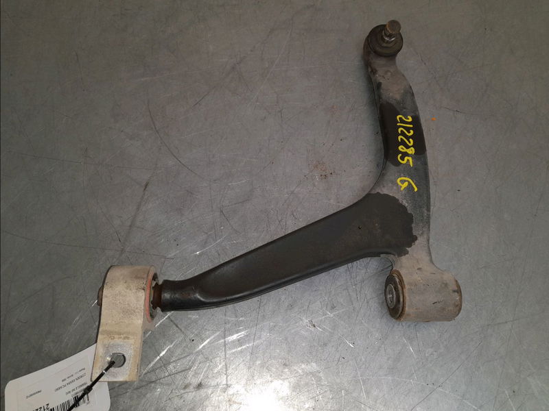 Triangle inf avg Citroën XSARA PICASSO (N68) 1.6 hdi (2004-2011)