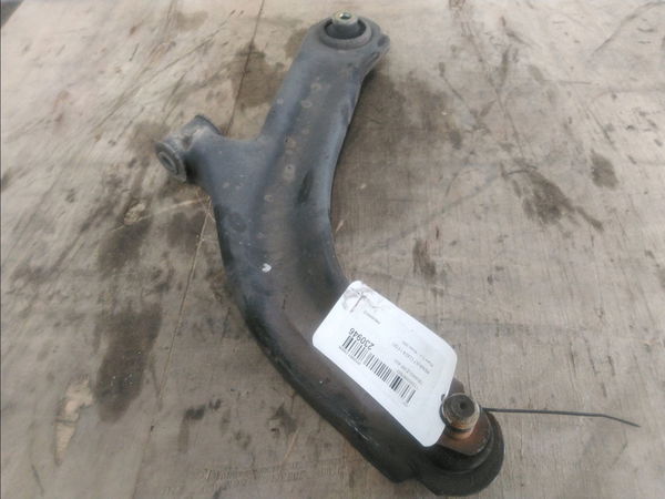 Triangle inf avd Renault CLIO III (BR0-1, CR0-1) 1.5 dci (br17, cr17) (2005-2012) 5 portes