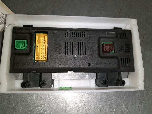 Commande de chauffage Peugeot 307 SW (3H) 2.0 hdi 135 (2004-2008)