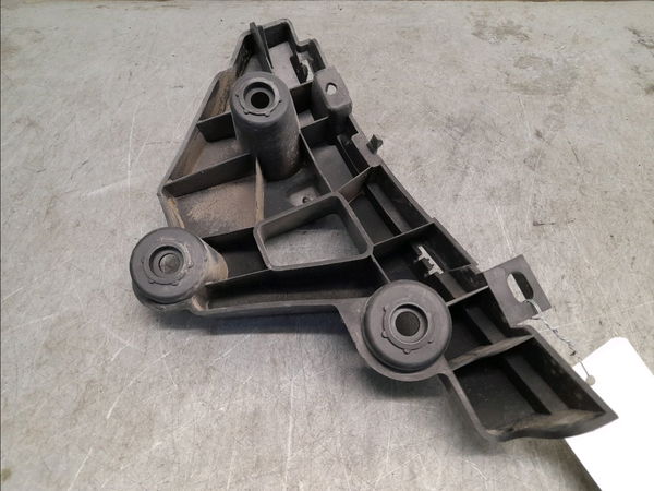 Support d pare-choc ar Peugeot 308 SW II (LC_, LJ_, LR_, LX_, L4_) 1.6 bluehdi 120 (2014-2021)