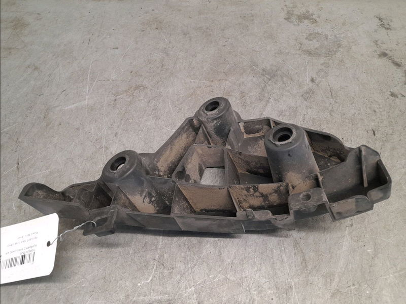 Support d pare-choc ar Peugeot 308 SW II (LC_, LJ_, LR_, LX_, L4_) 1.6 bluehdi 120 (2014-2021)