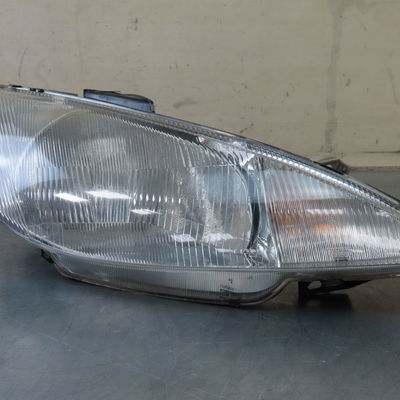 Phare droit Peugeot 206 3-5 portes (2A-C) 2.0 hdi 90 (1999-2009) 5 portes