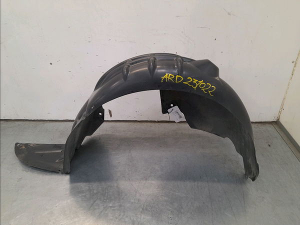 Pare-boue arrière droit Peugeot 308 SW I (4E_, 4H_) 1.6 hdi (2009-2014)