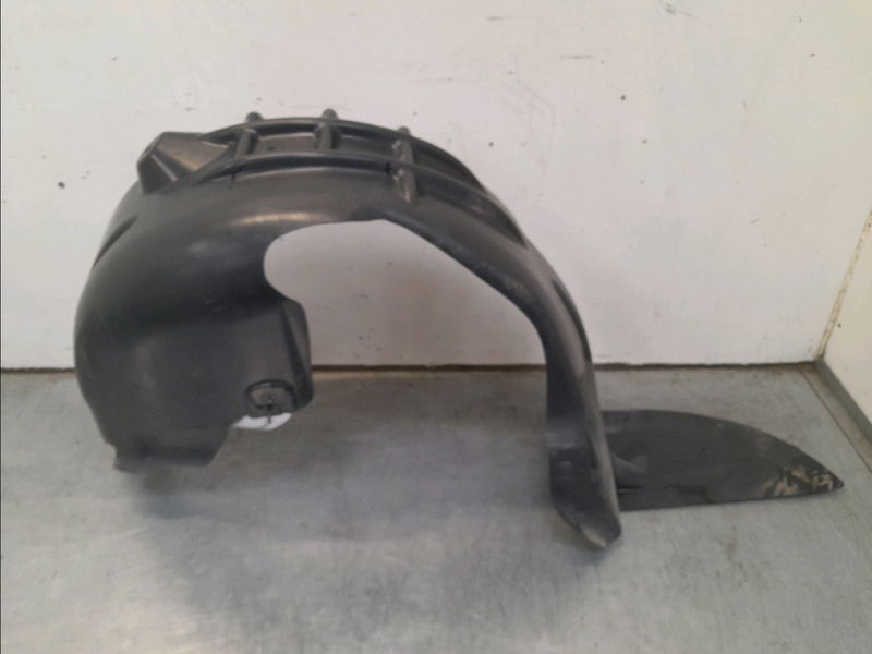Pare-boue arrière droit Peugeot 308 SW I (4E_, 4H_) 1.6 hdi (2009-2014)
