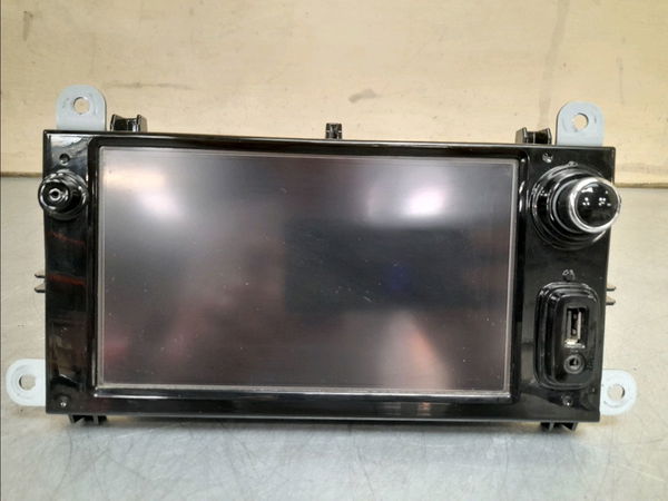Autoradio Renault CLIO IV (BH_) 1.5 dci 90 (2012) 5 portes