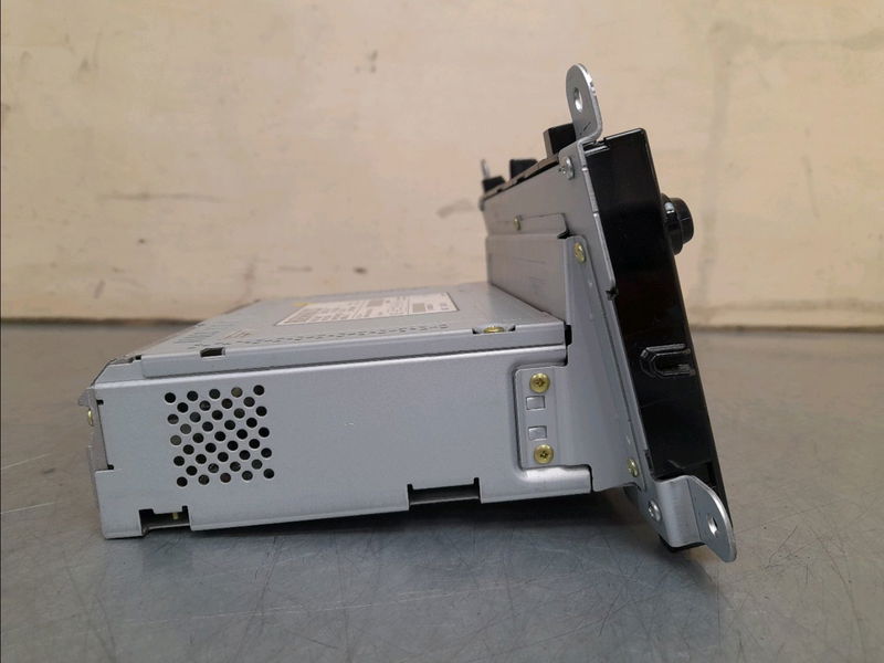 Autoradio Renault CLIO IV (BH_) 1.5 dci 90 (2012) 5 portes