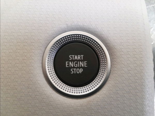 Bouton de demarrage start-stop Renault CLIO V (B7_) Tce 90 (b7mt) (2020)