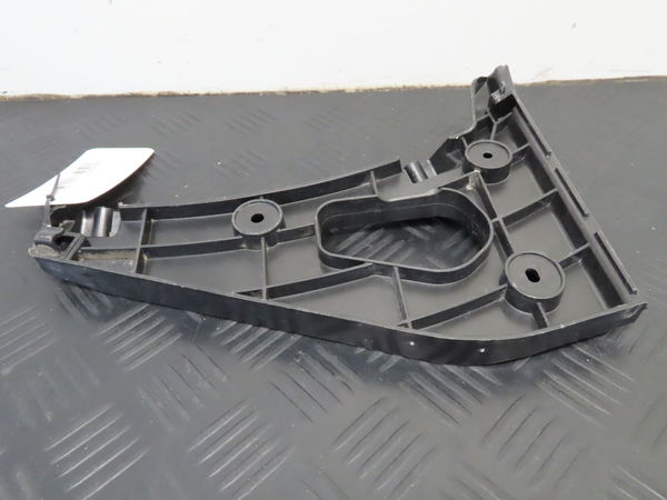 Support d pare-choc ar Audi A1 (8X1, 8XK) 1.2 tfsi (2010-2015)