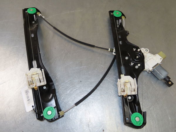 Mecanisme  moteur lève-glace avant droit Bmw X1 (E84) Sdrive 20 d (2010-2015)
