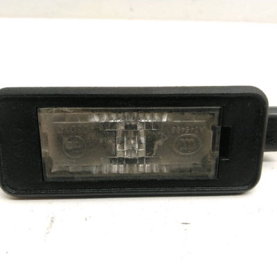 Eclaireur plaque de police Citroën C4 PICASSO II 1.6 bluehdi 120 (2014)