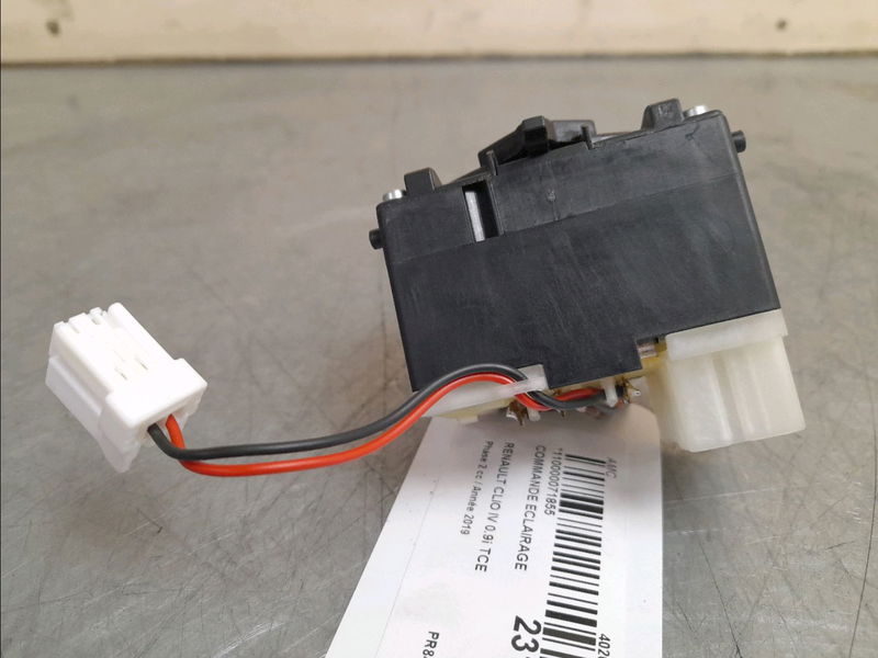 Commande eclairage Renault CLIO IV (BH_) 0.9 tce 90 (2012) 5 portes