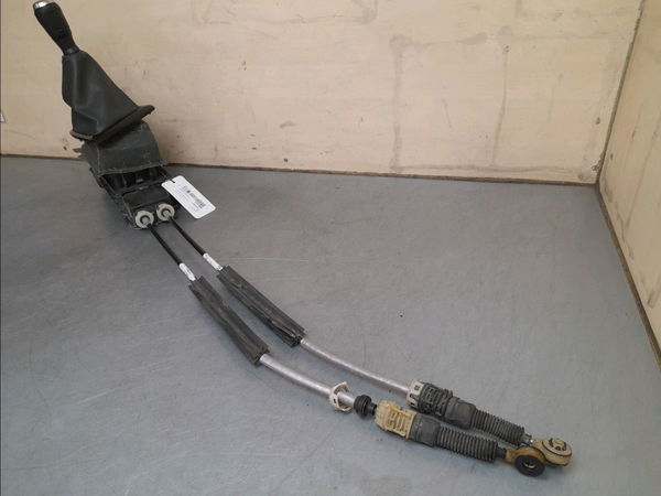 Levier de vitesses Renault CLIO IV (BH_) 0.9 tce 90 (2012) 5 portes