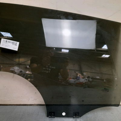 Glace porte ar d Renault CLIO V (B7_) 1.0 tce 100 (b7mt) (2019)