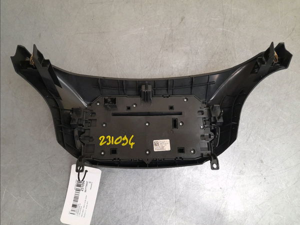 Commande de chauffage Peugeot 308 SW II (LC_, LJ_, LR_, LX_, L4_) 1.6 bluehdi 120 (2014-2021)