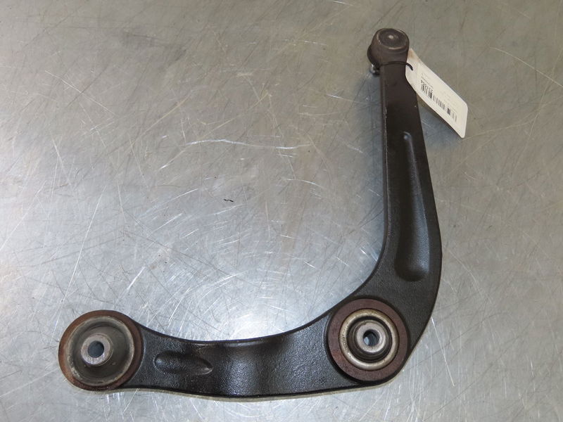 Triangle inf avd Peugeot 206 3-5 portes (2A-C) 1.4 i (1998-2012) 3 portes