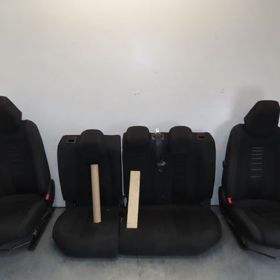 Interieur complet Peugeot 308 SW II (LC_, LJ_, LR_, LX_, L4_) 1.2 thp 130 (2014-2021)
