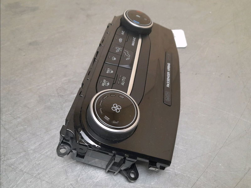 Commande de chauffage Ford PUMA (J2K, CF7) 1.0 flexifuel (2021)