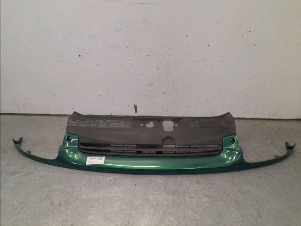 Calandre RENAULT CLIO II Phase 1 03-1998--06-2001