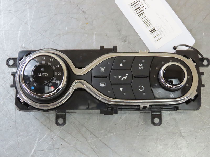 Commande de chauffage Renault CLIO IV (BH_) 1.5 dci 90 (2012) 5 portes