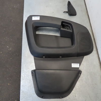Garniture porte avg Peugeot BOXER Camion plate-forme-Châssis 2.2 bluehdi 140 (2019)