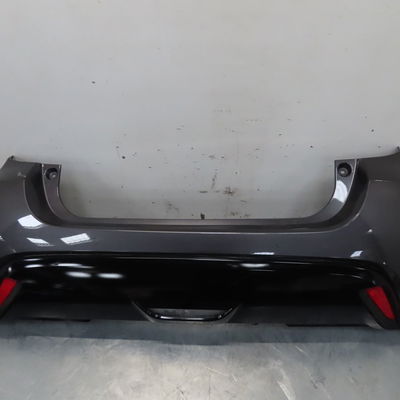 Pare-choc arrière Mazda 2 Berline bicorps trois ou cinq portes (KB) 1.5 hybrid (kbac3x) (2022)