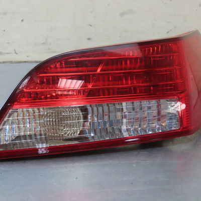 Feu arrière droit FORD FOCUS