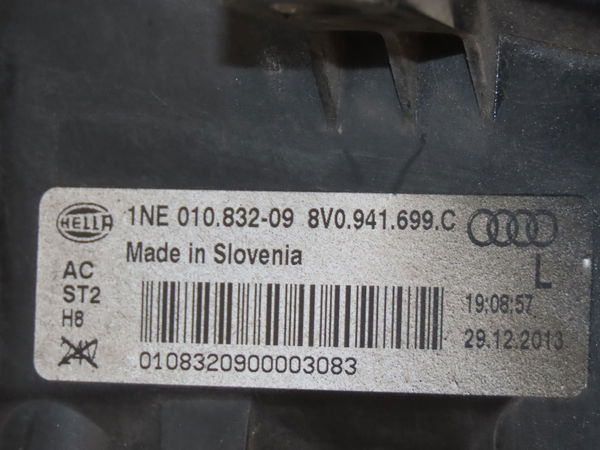 Feux position g AUDI A3