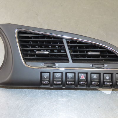 Bouton de warning PEUGEOT 3008