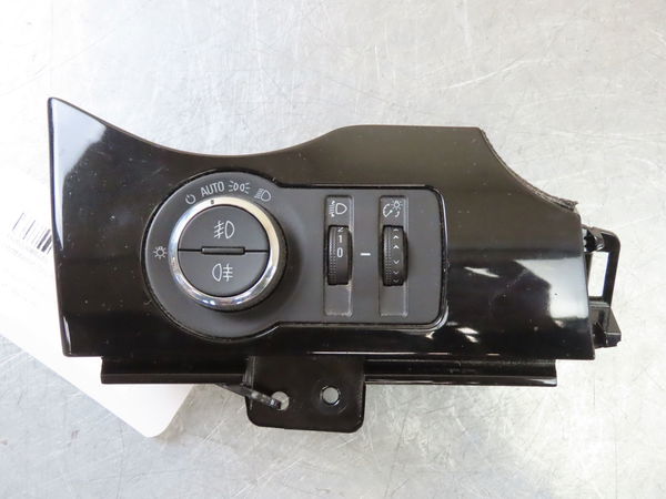 Commande eclairage CHEVROLET ORLANDO