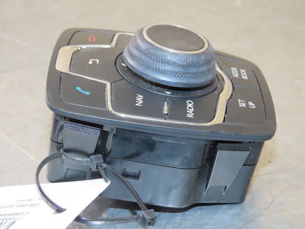Commande autoradio DS DS5