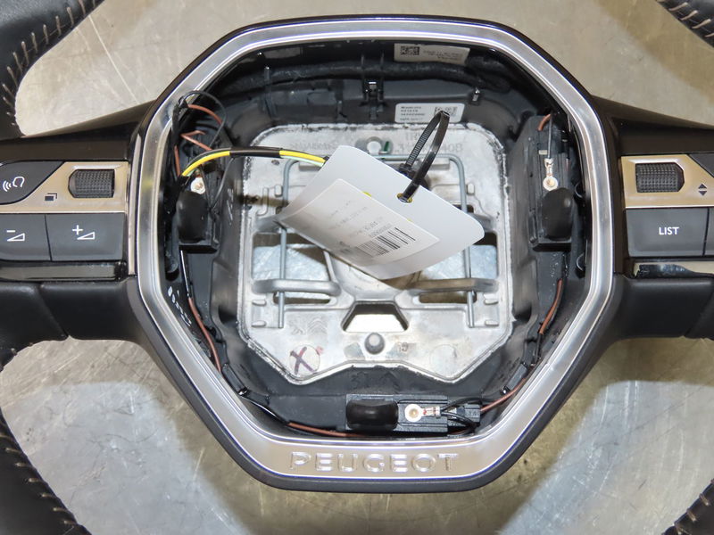 Volant de direction PEUGEOT 3008