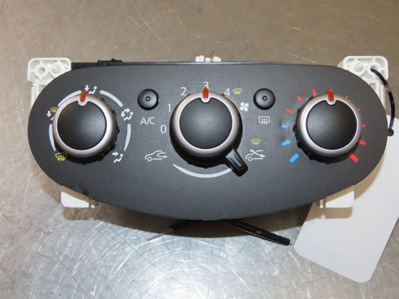 Commande de chauffage RENAULT TWINGO III  0.9 TCE 12v 90ch