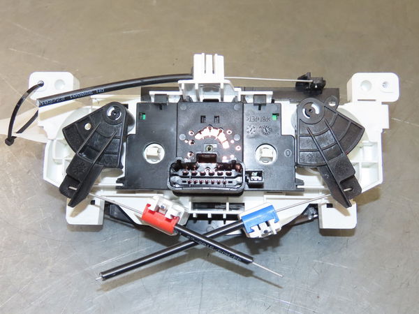Commande de chauffage RENAULT TWINGO III  0.9 TCE 12v 90ch