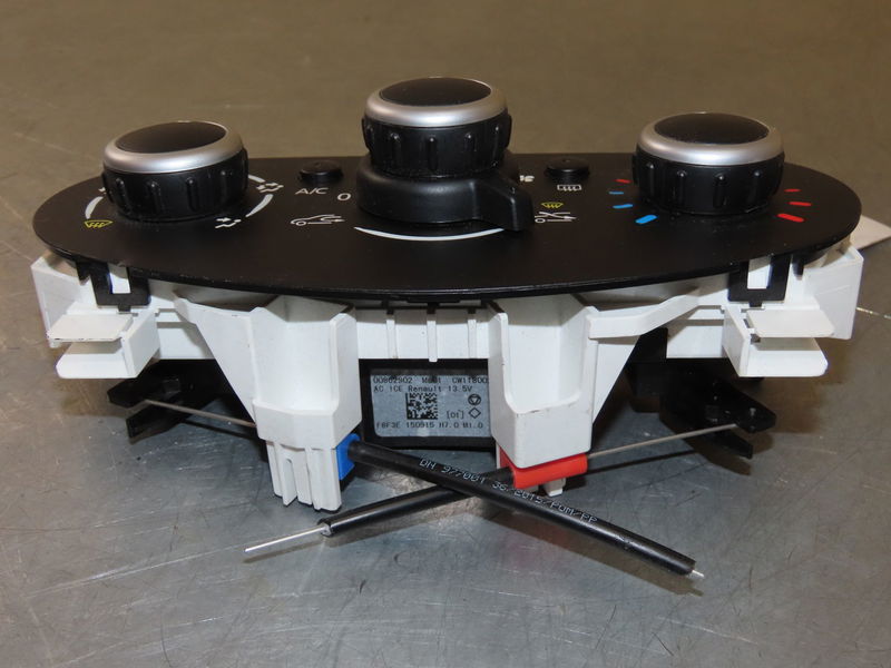 Commande de chauffage RENAULT TWINGO III  0.9 TCE 12v 90ch