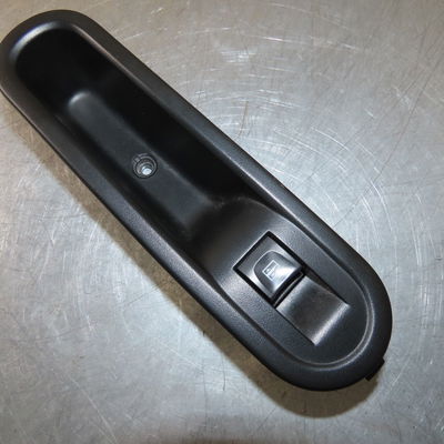 Commande lève-glace porte avant droite RENAULT TWINGO