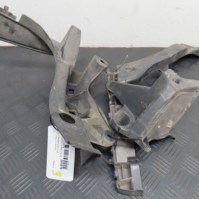 Support d pare-choc ar PEUGEOT 3008