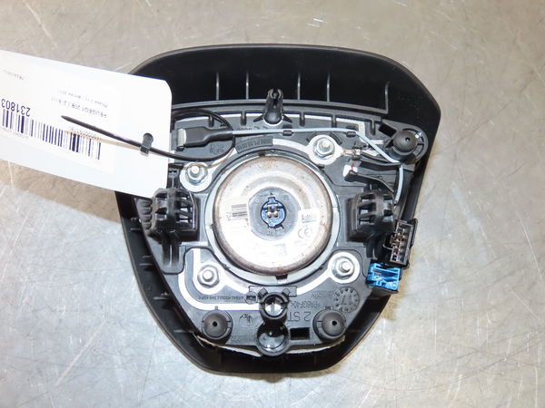 Airbag volant PEUGEOT 208