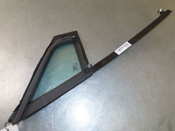 Glace av custode g RENAULT CLIO