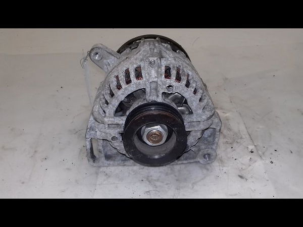 Alternateur Renault TWINGO II (CN0_) 1.2 16v (cn04, cn0a, cn0b) (2007-2014) 3 portes