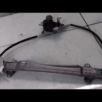 Mecanisme  moteur lève-glace avant droit Renault TWINGO II (CN0_) 1.2 16v (cn04, cn0a, cn0b) (2007-2014) 3 portes