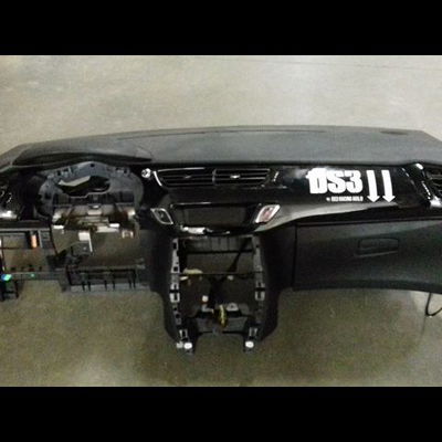 Planche de bord Citroën DS3 (SA_) 1.6 vti 120 (2010-2015)
